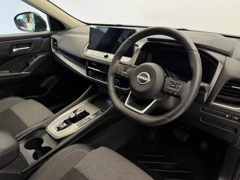 OY74ZNL Nissan Qashqai 1.5 E-Power N-Connecta [Glass Roof] 5dr Auto Thumbnail #21
