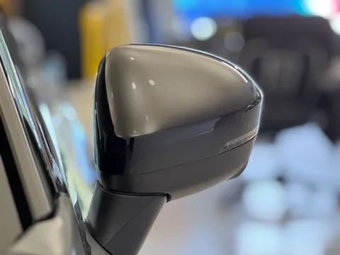 OY74ZNL Nissan Qashqai 1.5 E-Power N-Connecta [Glass Roof] 5dr Auto Thumbnail #32