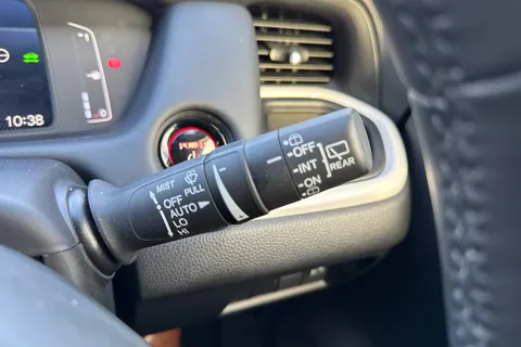 MV25CXK Honda Jazz 1.5 i-MMD Hybrid Advance 5dr eCVT Thumbnail #35