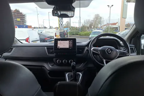 VK23SKO Renault Trafic LL30 Blue dCi 150 Start 9 Seater EDC Thumbnail #4