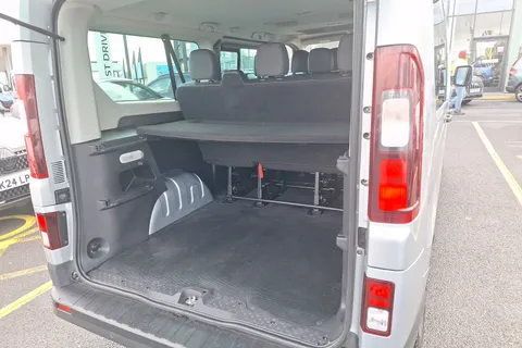VK23SKO Renault Trafic LL30 Blue dCi 150 Start 9 Seater EDC Thumbnail #15
