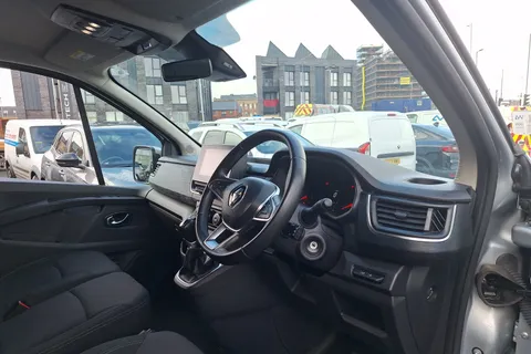 VK23SKO Renault Trafic LL30 Blue dCi 150 Start 9 Seater EDC Thumbnail #30