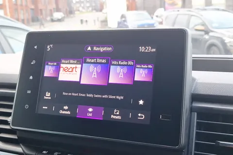 VK23SKO Renault Trafic LL30 Blue dCi 150 Start 9 Seater EDC Thumbnail #36