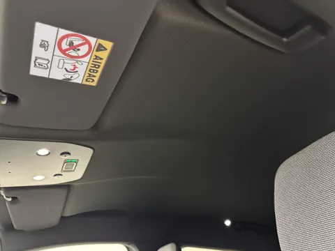 EJ73LKG Renault Megane E-Tech EV60 160kW Iconic 60kWh Optimum Charge 5dr Auto Thumbnail #14