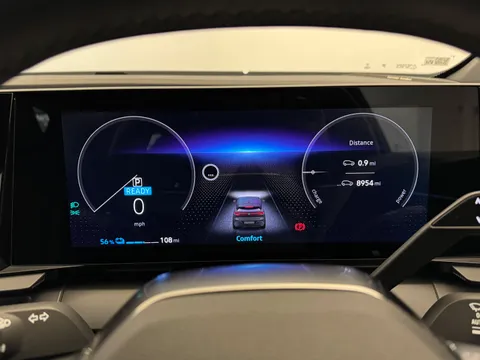 EJ73LKG Renault Megane E-Tech EV60 160kW Iconic 60kWh Optimum Charge 5dr Auto Thumbnail #26