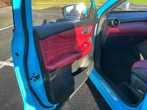 LJ73WDB Mg Motor Uk Hs 1.5 T-GDI PHEV Trophy 5dr Auto Thumbnail #19