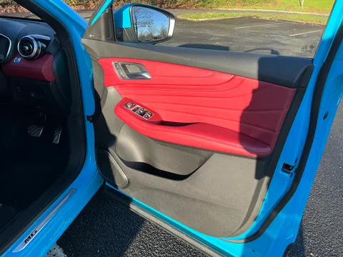 LJ73WDB Mg Motor Uk Hs 1.5 T-GDI PHEV Trophy 5dr Auto Thumbnail #18