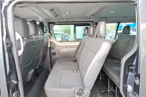 VK23JDO Renault Trafic LL30 Blue dCi 150 Start 9 Seater EDC Thumbnail #10