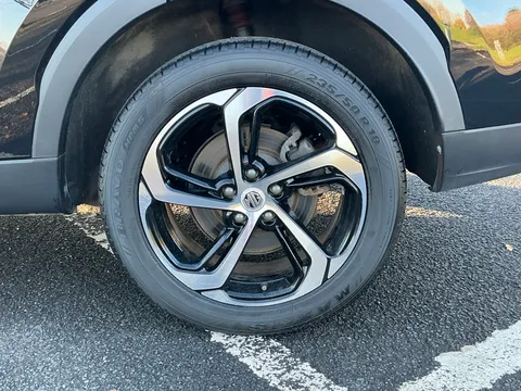 LF73GSL Mg Motor Uk Hs 1.5 T-GDI PHEV Trophy 5dr Auto Thumbnail #11