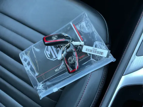 LF73GSL Mg Motor Uk Hs 1.5 T-GDI PHEV Trophy 5dr Auto Thumbnail #29