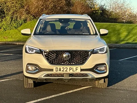 DA22PLF Mg Motor Uk Hs 1.5 T-GDI Exclusive 5dr DCT Thumbnail #3