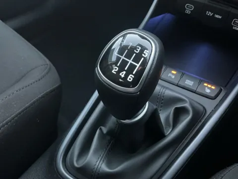 DT25XRL Hyundai i20 1.0T GDi Premium 5dr Thumbnail #17