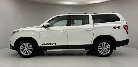 MV69NTY Ssangyong Musso Double Cab Pick Up Rebel 4dr Auto AWD Thumbnail #4