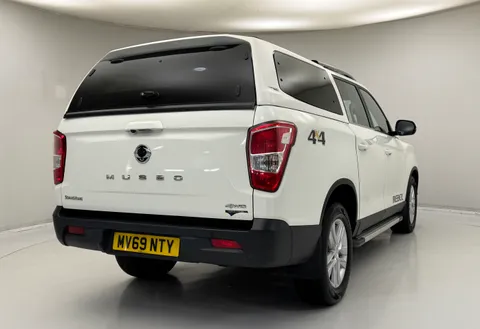 MV69NTY Ssangyong Musso Double Cab Pick Up Rebel 4dr Auto AWD Thumbnail #6