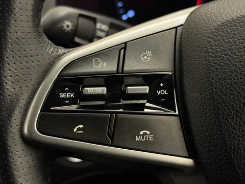 MV69NTY Ssangyong Musso Double Cab Pick Up Rebel 4dr Auto AWD Thumbnail #20