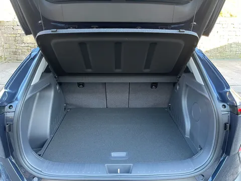 MT75GWU Hyundai Kona 1.6T 138 Ultimate 5dr Thumbnail #18