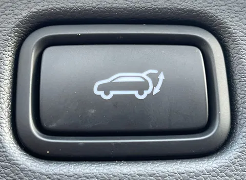 DV25YKE Hyundai Tucson 1.6T Plug-in Hybrid Premium 5dr Auto Thumbnail #22