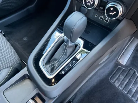 BN74RWW Renault ARKANA 1.6 E-Tech FHEV 145 Techno 5dr Auto Thumbnail #21