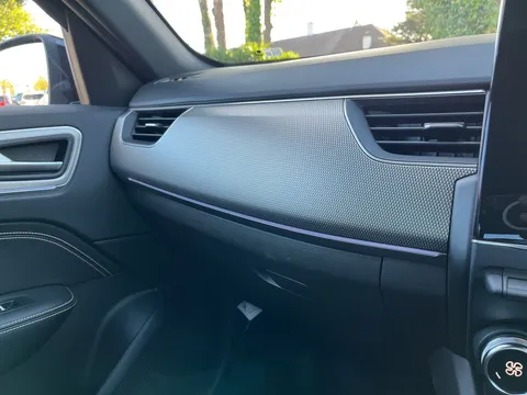 BN74RWW Renault ARKANA 1.6 E-Tech FHEV 145 Techno 5dr Auto Thumbnail #23