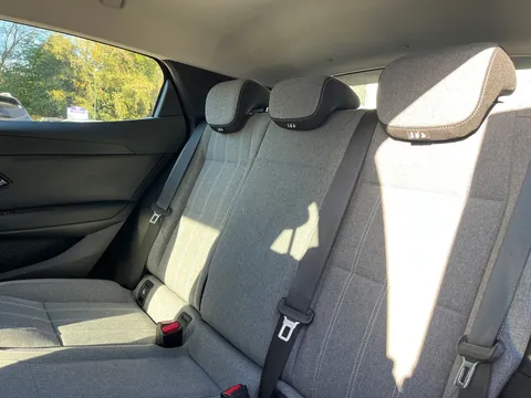 RO73AOK Renault Megane E-Tech EV60 160kW Equilibre 60kWh Optimum Charge 5dr Auto Thumbnail #13