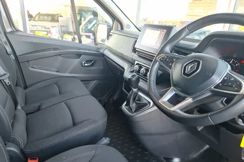 VK23EVJ Renault Trafic LL30 Blue dCi 150 Start 9 Seater EDC Thumbnail #13