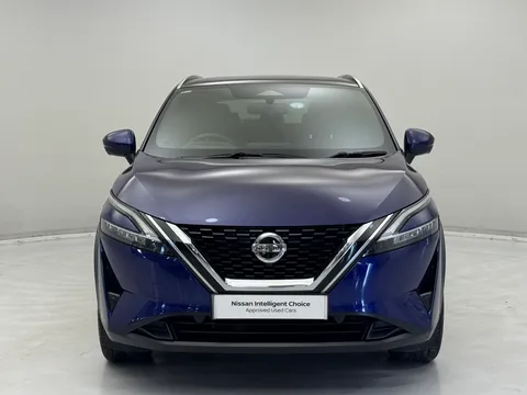 DG22FHA Nissan Qashqai 1.3 DiG-T MH 158 Tekna 5dr Thumbnail #5