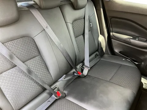 OW24LWZ Nissan Juke 1.0 DiG-T N-Connecta 5dr Thumbnail #17