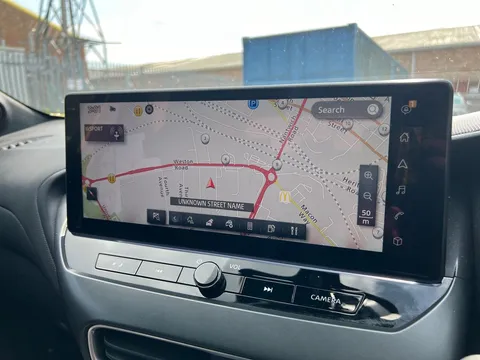 OW24LWZ Nissan Juke 1.0 DiG-T N-Connecta 5dr Thumbnail #13