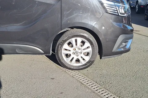 VO23URL Renault Trafic LL30 Blue dCi 150 Extra 9 Seater Thumbnail #5