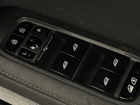 OV23UEY Polestar                  2 170kW 78kWh Long Range Single motor 5dr Auto Thumbnail #25