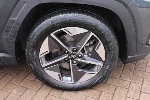 EK25UDE Hyundai Tucson 1.6T Premium 5dr Thumbnail #11