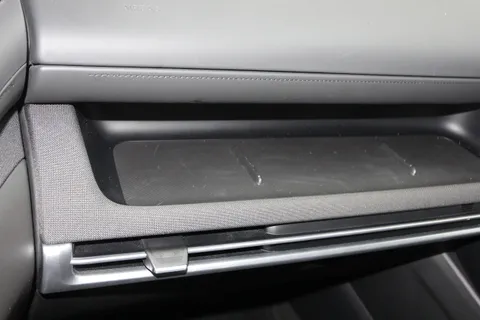 EK25UDE Hyundai Tucson 1.6T Premium 5dr Thumbnail #31