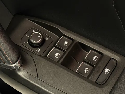 KS23WCK Cupra Formentor 1.5 TSI 150 V1 5dr DSG Thumbnail #18