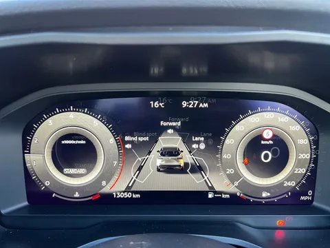 OW24XJG Nissan Qashqai 1.3 DiG-T MH Tekna 5dr Thumbnail #11