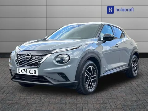 DX74XJB Nissan Juke 1.6 Hybrid N-Connecta 5dr Auto Thumbnail #5