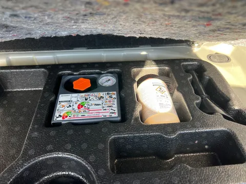 DS74UHZ Nissan Qashqai 1.3 DiG-T MH 158 N-Connecta [Glass Rf] 5dr Xtronic Thumbnail #18