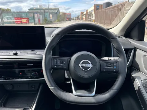 OV25ECN Nissan Qashqai 1.5 E-Power N-Connecta 5dr Auto Thumbnail #24