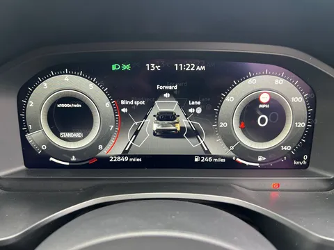 LP24VRZ Nissan Qashqai 1.3 DiG-T MH Tekna 5dr Thumbnail #11