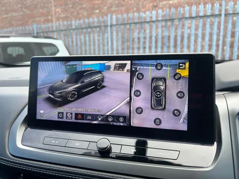 OX74FDK Nissan Qashqai 1.5 E-Power Tekna 5dr Auto Thumbnail #13