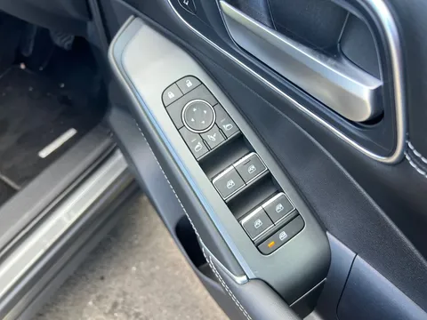 OX74FDK Nissan Qashqai 1.5 E-Power Tekna 5dr Auto Thumbnail #20