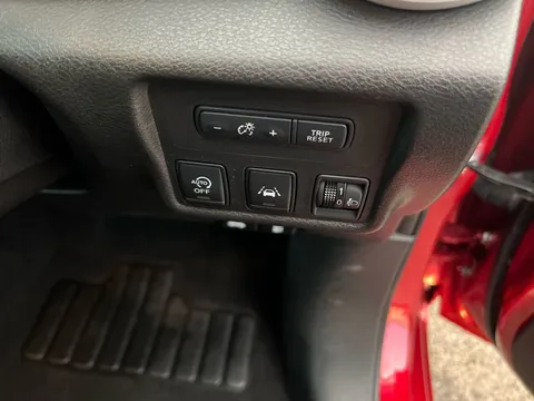 DX20YKN Nissan Micra 1.0 IG-T 100 N-Sport 5dr Thumbnail #23