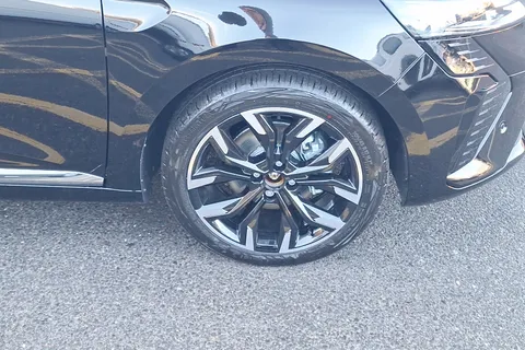 BG75OHJ Renault Clio 1.6 E-TECH full hybrid 145 Techno 5dr Auto Thumbnail #5