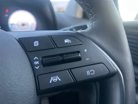 DV25OAH Hyundai Bayon 1.0 TGDi Ultimate 5dr Thumbnail #24