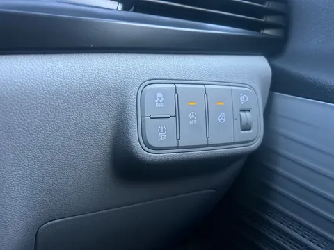 DV25OAH Hyundai Bayon 1.0 TGDi Ultimate 5dr Thumbnail #33