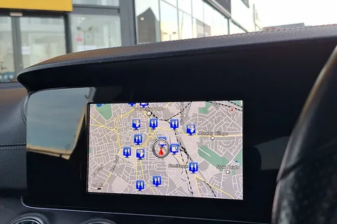 BX18OZE Mercedes-Benz E-Class E220d AMG Line Premium 2dr 9G-Tronic Thumbnail #37