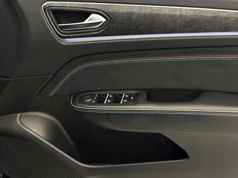 BW24ZZO Renault ARKANA 1.6 E-Tech FHEV 145 Esprit Alpine 5dr Auto Thumbnail #16