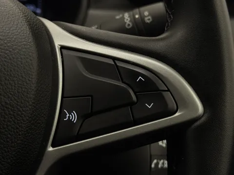 DY73NZJ Dacia Duster 1.3 TCe 130 Journey 5dr Thumbnail #22