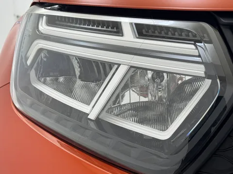 DY73NZJ Dacia Duster 1.3 TCe 130 Journey 5dr Thumbnail #31