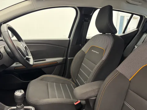 YY71AGZ Dacia Sandero Stepway 1.0 TCe Prestige 5dr Thumbnail #13