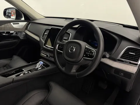 RJ24TTF Volvo XC90 2.0 B5P [250] Ultra Dark 5dr AWD Geartronic Thumbnail #8